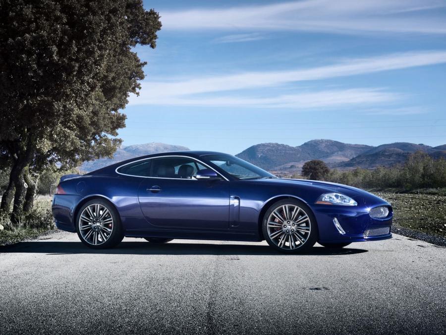  Jaguar XKR Coupe Speed Package 2010 года  (фото 5 из 8)